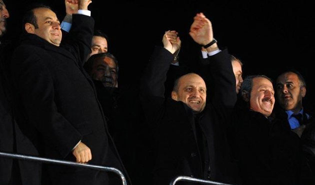 4 eski bakan için saat geldi