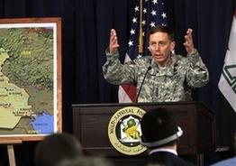 Yenilen Petraeus Doymuyor