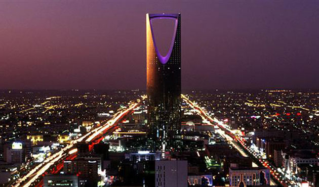 Suud Resmen Batıyor !