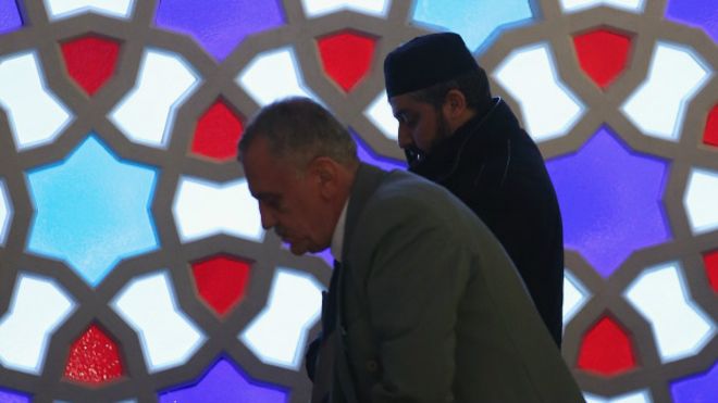 İtalya: Paris saldırılarından sonra cami yasağı