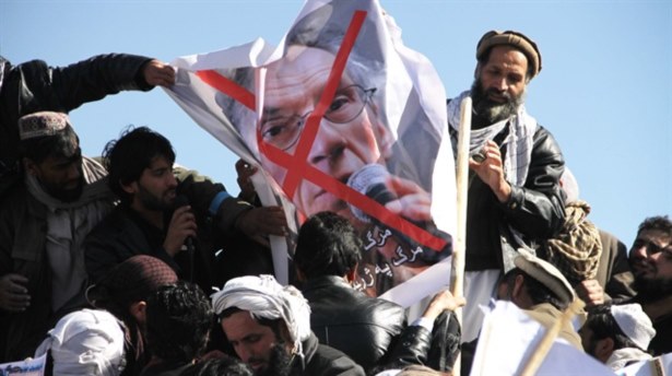 Protesto Gösterisinde Çatışma: 2 Ölü