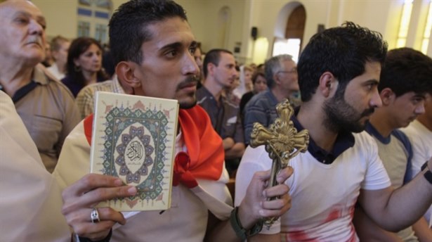 Irak'taki Hristiyanlar IŞİD'e Karşı Savaşacak