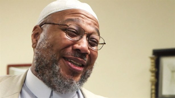 Hollanda 3 imamın Vizesini İptal Etti