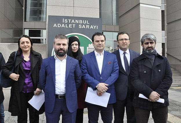 Yazarlardan Kılıçdaroğlu'na Suç Duyurusu