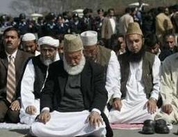 Amerika, Müslümanlara Karşı Savaş Açtı