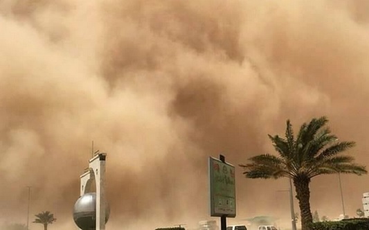 Yemen'de Sivilleri Katleden Körfez Ülkelerinde Kum Fırtınası