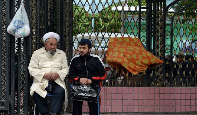 Doğu Türkistanlı Alime DokuzYıl Hapis
