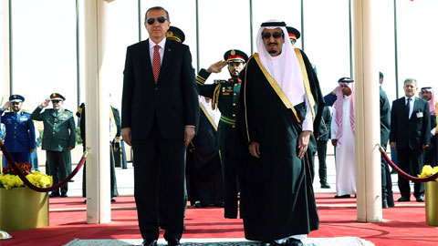 İsrail Basını : Suud Sünni İttifak Kurmak İstiyor