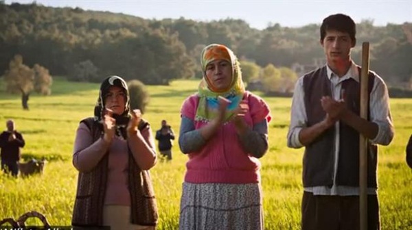 "Reklam Filmi CHP'nin Bakış Açısını Gösteriyor"