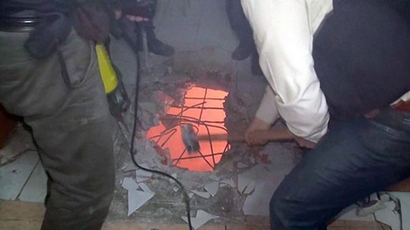 Polis DHKP/C evine tavanı kırarak girebildi