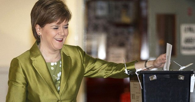 İngiltere’de Seçmen Sandık Başında