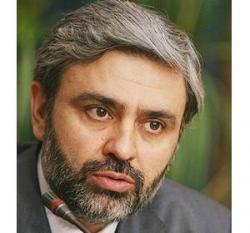 Huseyni: Tutuklu İngiliz kadın asker yakın bir zamanda serbest bırakılac