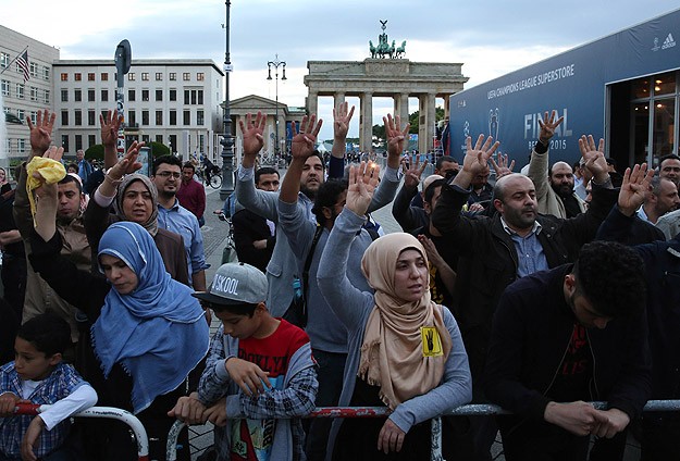 Darbeci Sisi, Almanya'da Protestolarla Karşılandı