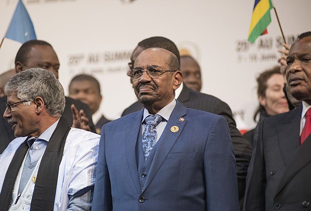 Sudan Devlet Başkanı Beşir Hartum'aDönüyor