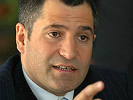 TİT'in kurucusuna çete gözaltısı