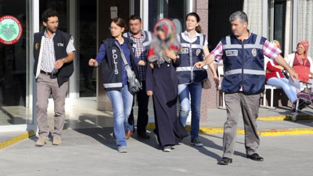 Konya'da Canlı Bomba Şüphesiyle Bir Kadın Yakalandı