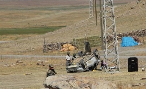 Karakola Saldıran PKK'lılar Kaçarken Kazada Öldü