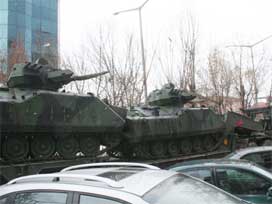 Hakkari'de Gergin Bekleyiş