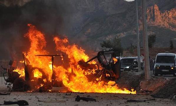 PKK, İstanbul'da Metro ve Otobüs Duraklarına Saldırabilir!