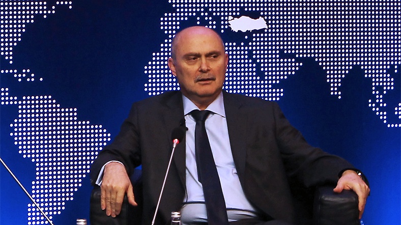 Sinirlioğlu Son Gelişmelerle ilgili Barzani ile Görüştü