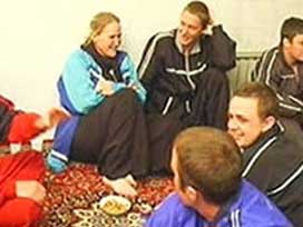 İngiliz Askerler Londra'ya uçuyor