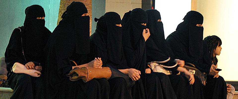 Suudi Kadınlar Artık Oy Kullanabilecek