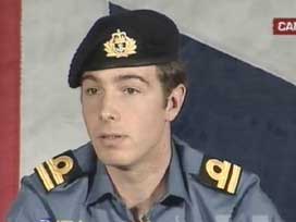 İngiliz askerleri ağız değiştirdi