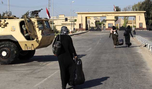 Refah Sınır Kapısı Geçici Olarak Açıldı