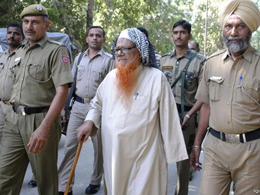 Keşmir'de Leşker-i Tayyibe lideri Öldürüldü