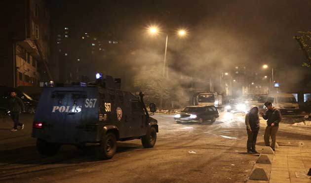 Çağlayan'da Gergin Gece