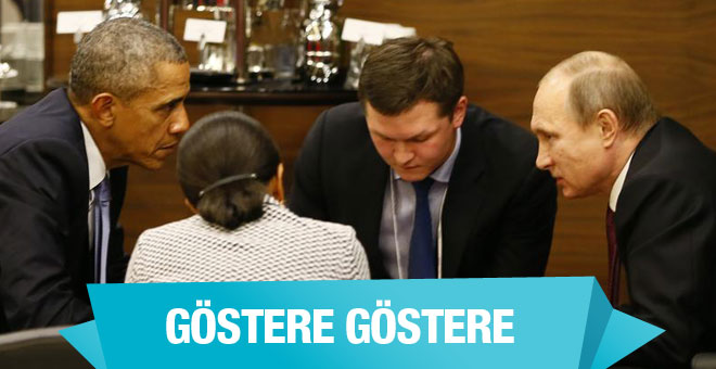 Büyük Oyun Lobideki Fotoğraftaydı