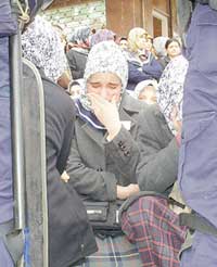 PEMBELEŞEN BAŞÖRTÜM