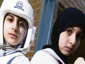 Kask altı türbana izin yok