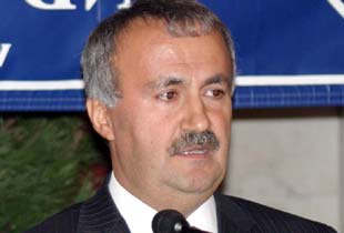 Yarbay, Cumhurbaşkanlığına aday oldu