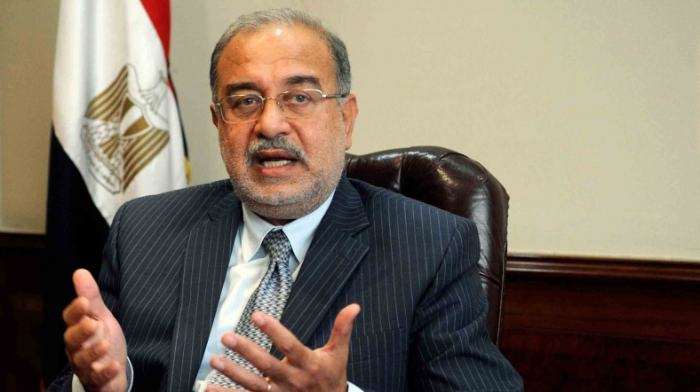 Darbeci Başbakan Gülen'e Sahip Çıktı