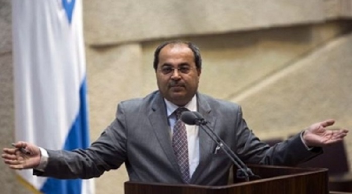 İsrail  Parlamentosunda Ezan Sesi Yükseldi (Video)