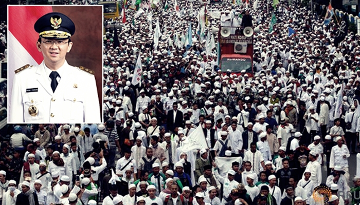 Endonezya'da İslam'a  Hakaret Eden Vali Yargılanacak