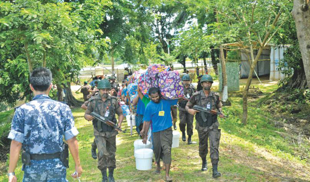 Arakanlı Müslümanların Köylerine Yeni Ültimatom!