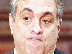 CIA başkanı Bush'u yerden yere vurdu!