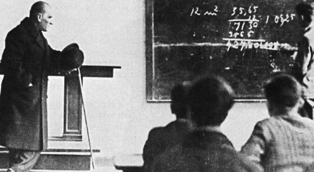 Tarihte Bugün:  Harf Devrimi Yapıldı