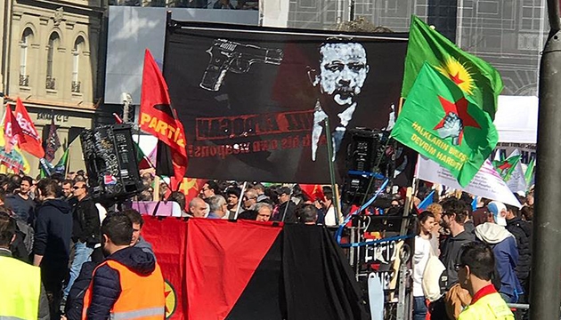 İsviçre'deki 'Erdoğan'ı Öldürün' Pankartı İçin Skandal Karar