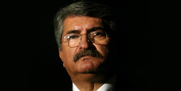 Fikri Sağlar: Laiklik Elden Gidiyor