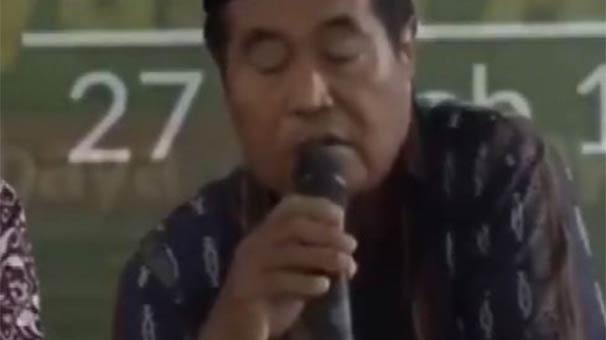 Endonezyalı Hafız  Kuran Okurken Vefaat Etti