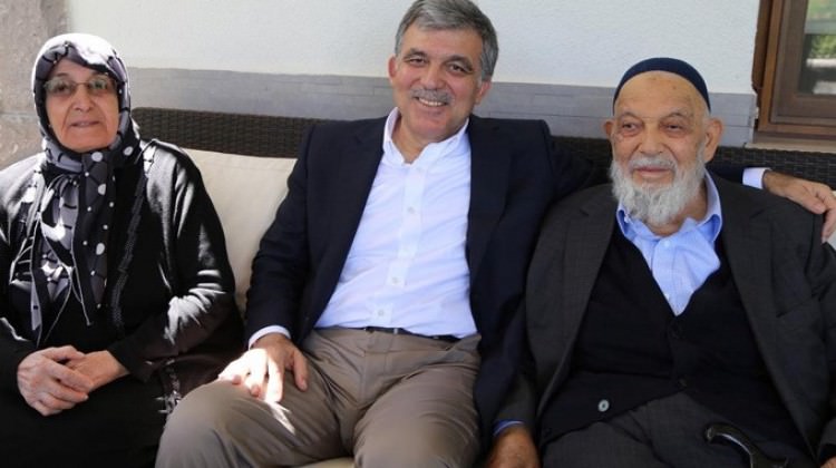 Abdullah Gül'ün  Babası Vefat Etti