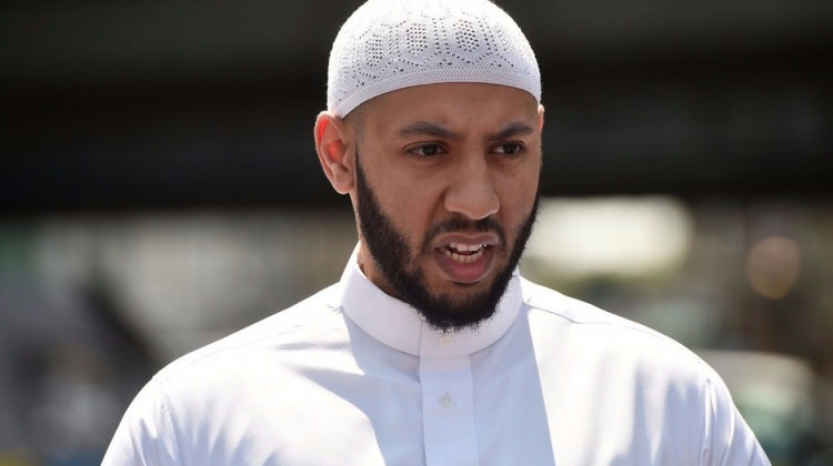 İngiltere'nin Konuştuğu İmam