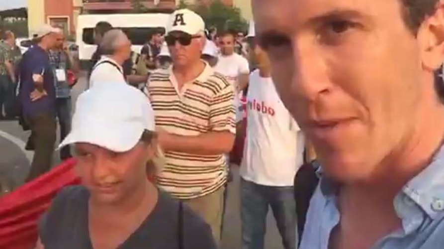 BBC Muhabiri Sözde Adalet Yürüyüşünde