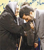 Fasık medyanın "Kadına Sarıldı "dediği bu mu?