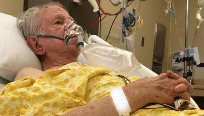 Eski CIA Ajanı Açıkladı: Dünya Ticaret Merkezini Biz Patlattık