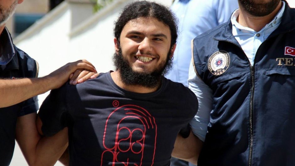 Tekfirci Teröristler Böyle Sırıttı