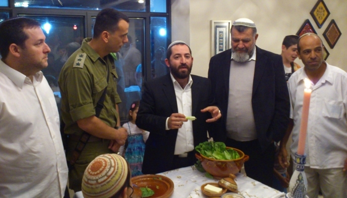 Siyonistler Birbirine Girdi